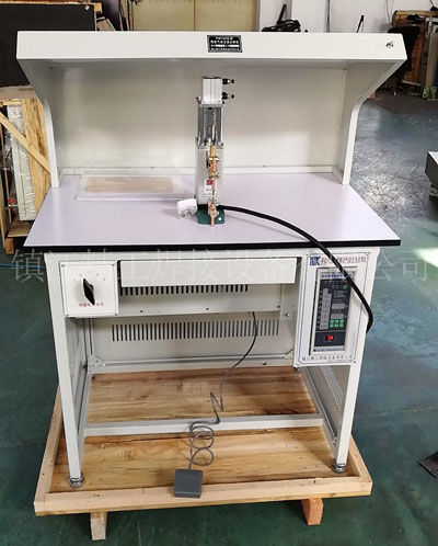 PW105Q型精密氣動(dòng)交流點(diǎn)焊機(jī) PW105Q型精密氣動(dòng)交流點(diǎn)焊機(jī)